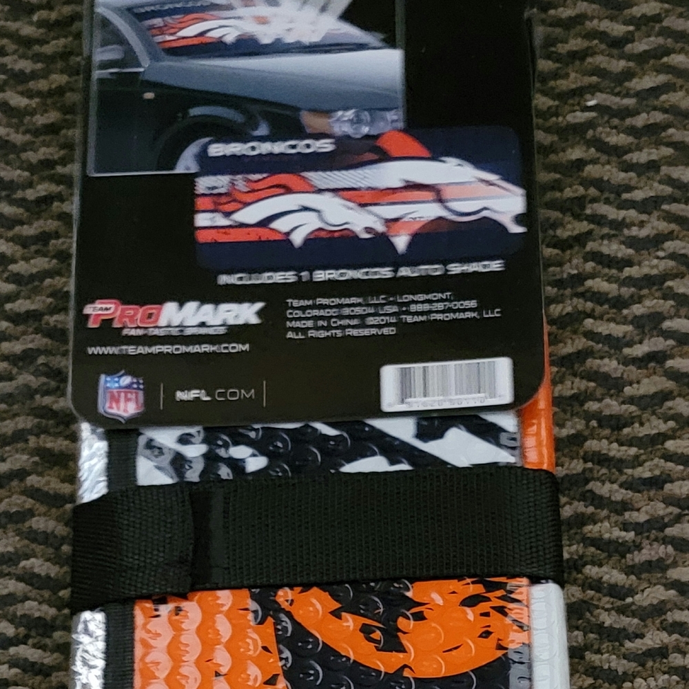 BRONCOS WINDSHIELD COVER LOGO